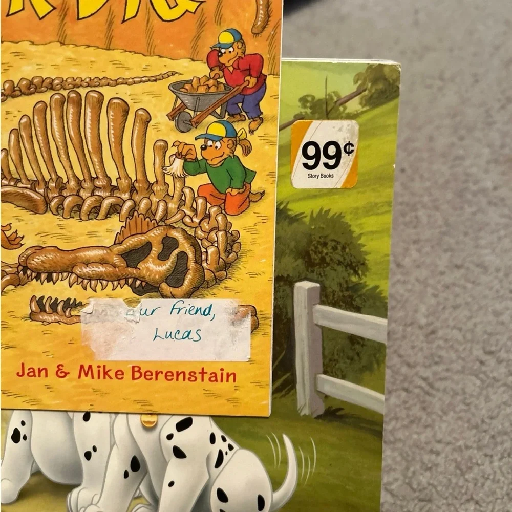 Lot of 10 Children’s Books, including Arthur, Berenstain Bears, SpongeBob: - Picture 4 of 12